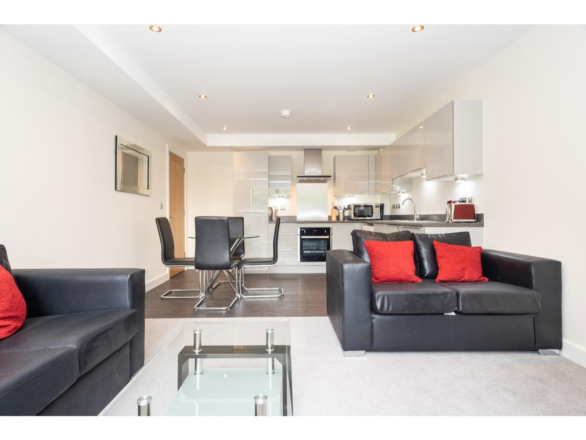 Stylish Flat Near The City Centre - Pass The Keys York Exterior foto